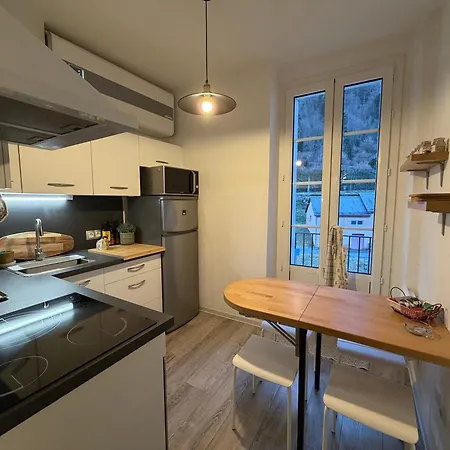 T2 Classé Confort, Centre, équipé Pour Bébé, Et Wifi Gratuite * Cauterets